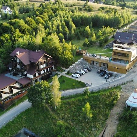 Maggie'S Ranch Hotel Rîşnov Екстериор снимка
