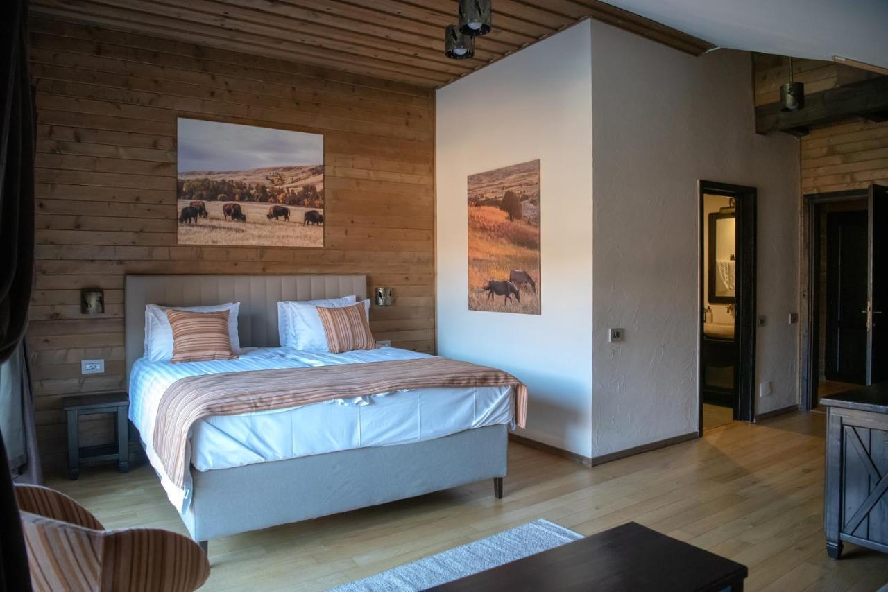 Maggie'S Ranch Hotel Rîşnov Екстериор снимка