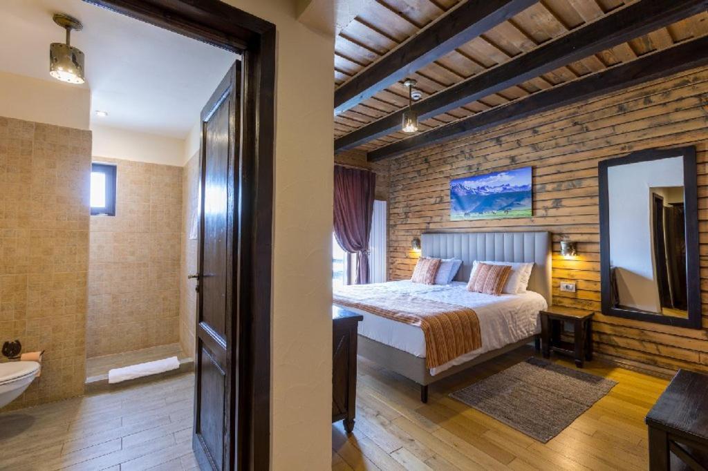 Maggie'S Ranch Hotel Rîşnov Екстериор снимка