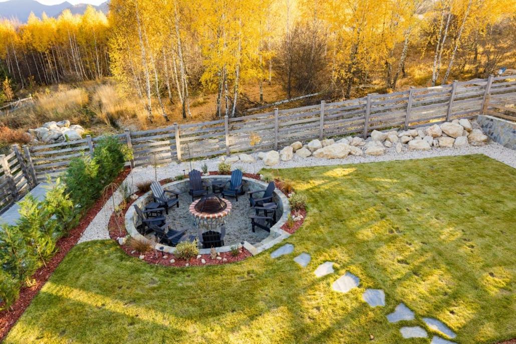 Maggie'S Ranch Hotel Rîşnov Екстериор снимка