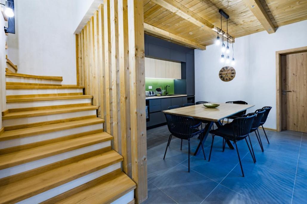 Maggie'S Ranch Hotel Rîşnov Екстериор снимка